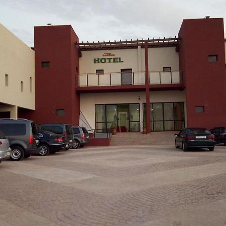 Green Cactus Hotel Benguerir Luaran gambar