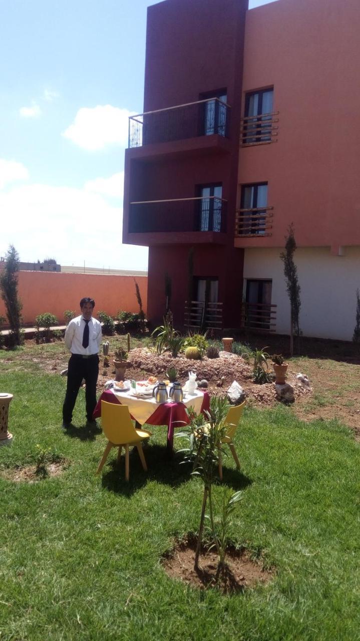 Green Cactus Hotel Benguerir Luaran gambar