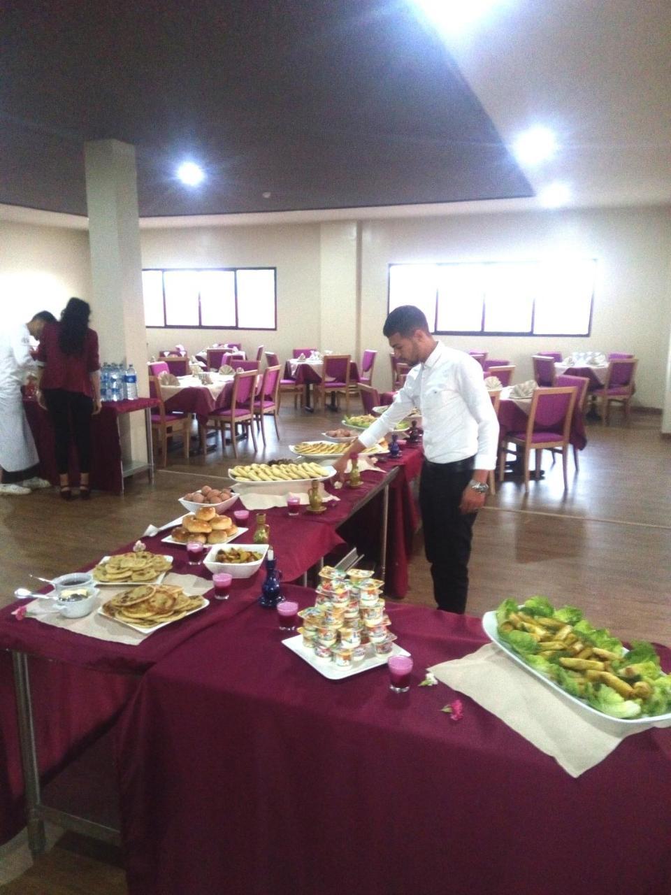 Green Cactus Hotel Benguerir Luaran gambar