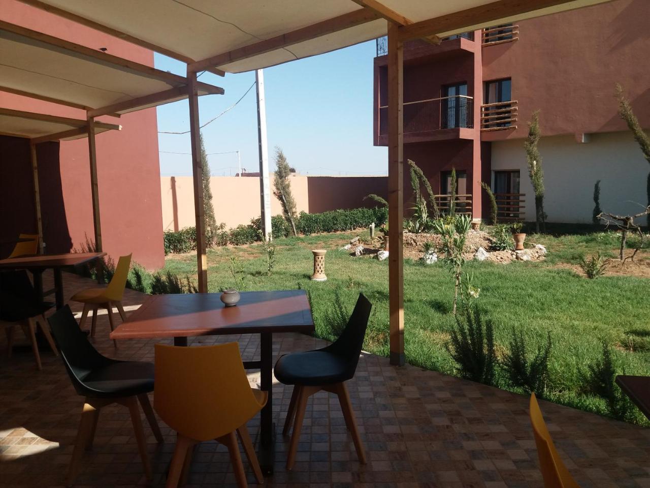 Green Cactus Hotel Benguerir Luaran gambar